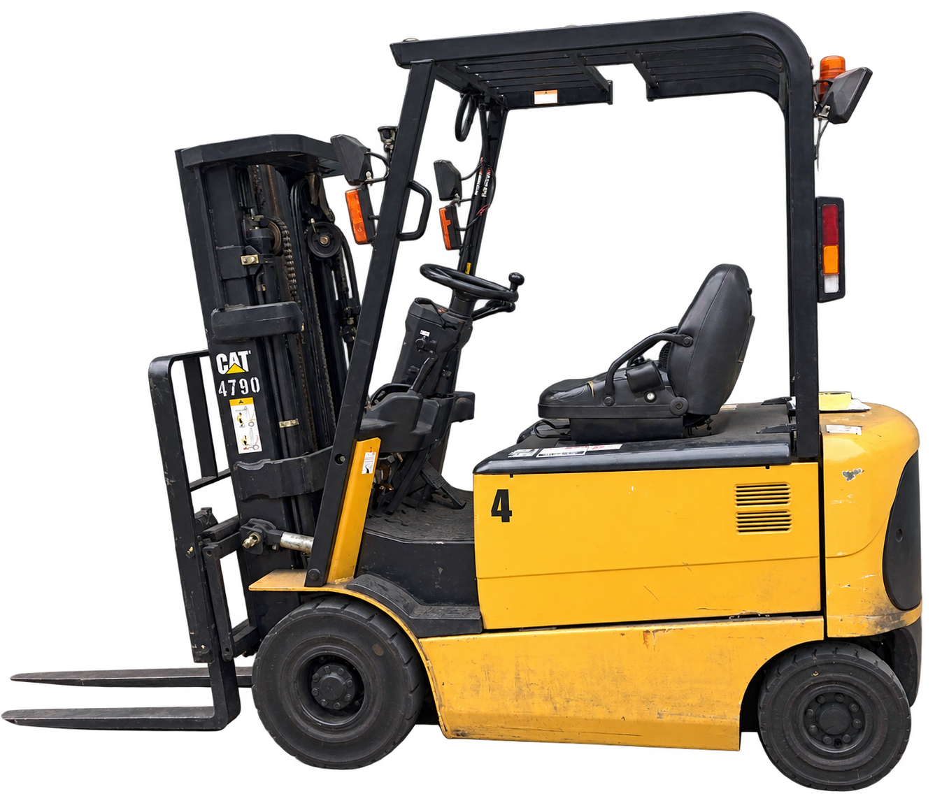 Caterpillar 2.5 Tonne 4-Wheel Electric for sale